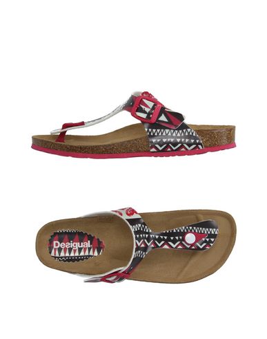 Вьетнамки DESIGUAL
