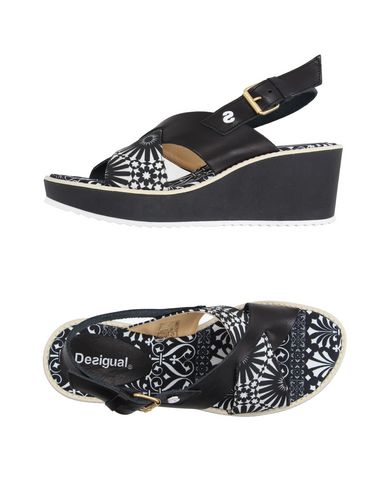Сандалии DESIGUAL