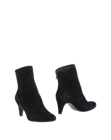 Сапоги  - Черный цвет