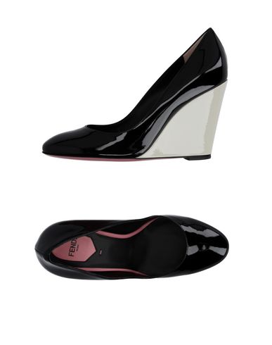 Туфли FENDI