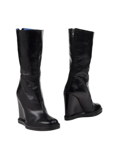 Сапоги COLLECTION PRIVĒE?