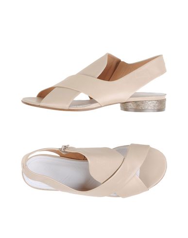 Сандалии MAISON MARGIELA 22