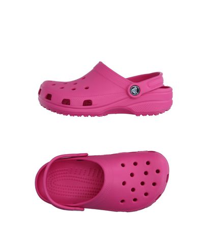 Сандалии CROCS