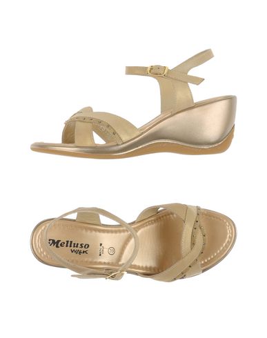 Сандалии  - Бежевый цвет