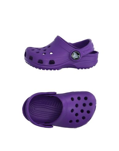 Сандалии CROCS