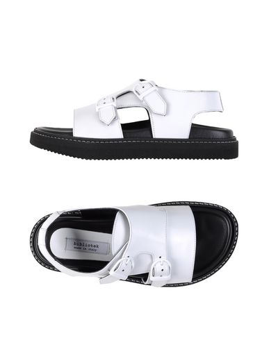 Сандалии  - Белый цвет