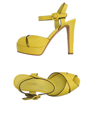 Сандалии THE SELLER