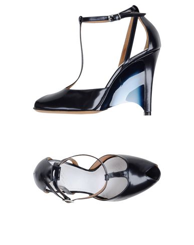 Сандалии MAISON MARGIELA 22