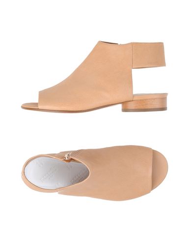 Сандалии MAISON MARGIELA 22