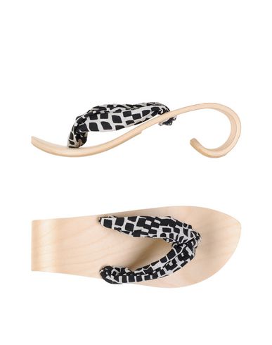 Вьетнамки MARITA HUURINAINEN