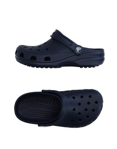 Сандалии CROCS