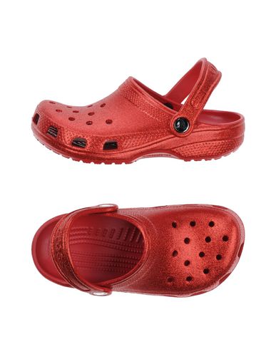 Сандалии CROCS