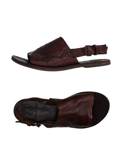 Сандалии  - Темно-коричневый цвет