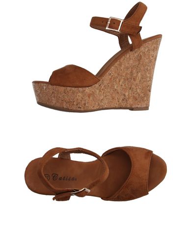 Сандалии  - Коричневый цвет