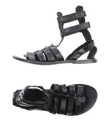 Сандалии  - Черный цвет