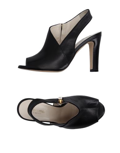 Сандалии  - Черный цвет