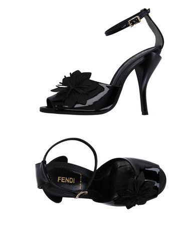 Сандалии FENDI