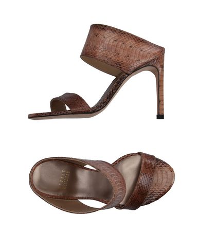 Сандалии STUART WEITZMAN