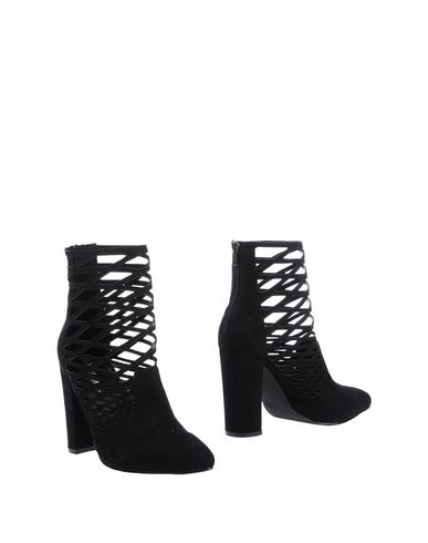 Сапоги  - Черный цвет