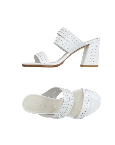 Сандалии STUART WEITZMAN