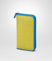 Bottega Veneta® NEW CHARTREUSE SIGNAL BLUE INTRECCIATO
MADRAS HERITAGE
ZIP AROUND WALLET Bottega Veneta® NEW CHARTREUSE SIGNAL BLUE INTRECCIATO
MADRAS HERITAGE
ZIP AROUND WALLET