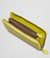 Bottega Veneta® Portemonnaie Mit Rundum-Reissverschluss AUS NAPPALEDER INTRECCIATO NEW CHARTREUSE Bottega Veneta® Portemonnaie Mit Rundum-Reissverschluss AUS NAPPALEDER INTRECCIATO NEW CHARTREUSE