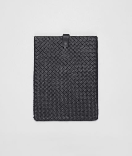 BOTTEGA VENETA - Nero Intrecciato Nappa Ipad Case