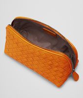 Bottega Veneta® BEAUTY CASE SUN IN NAPPA INTRECCIATA Bottega Veneta® BEAUTY CASE SUN IN NAPPA INTRECCIATA