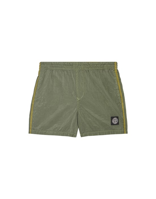 B0243 Shorts Stone Island - Official Online Store