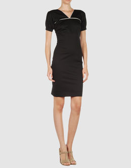 VENETTE WASTE - VESTITI - Vestiti corti - su YOOX.COM