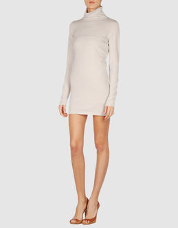 8    - VESTITI - Vestiti corti - su YOOX.COM