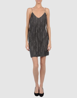 WISCH - VESTITI - Vestiti corti - su YOOX.COM