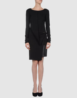 Shi 4 Short Dresses - Item 34212371