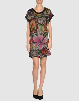 CUSTOLINE - VESTITI - Vestiti corti - su YOOX.COM
