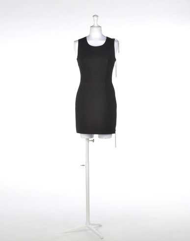 Short dress