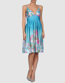UTTAM BOUTIQUE - VESTITI - Vestiti corti - su YOOX.COM
