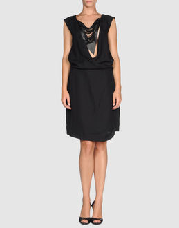 LA MAISON DU COUTURIER - VESTITI - Vestiti corti - su YOOX.COM