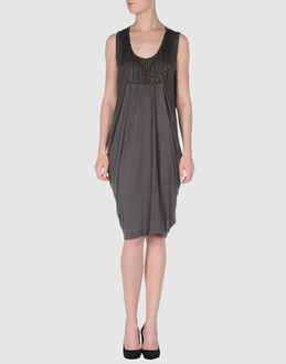 19.70 NINETEEN SEVENTY - VESTITI - Vestiti corti - su YOOX.COM