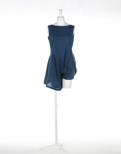 Robe courte