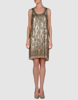 Gold Case - Robes - Robes courtes