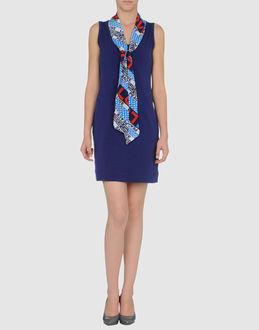 LOVE MOSCHINO - VESTITI - Vestiti corti - su YOOX.COM