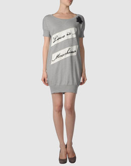 LOVE MOSCHINO - VESTITI - Vestiti corti - su YOOX.COM