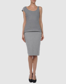MCQ - VESTITI - Vestiti corti - su YOOX.COM