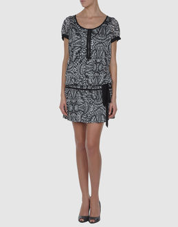 GUESS BY MARCIANO - VESTITI - Vestiti corti - su YOOX.COM