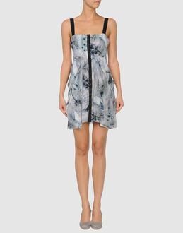 MCQ - VESTITI - Vestiti corti - su YOOX.COM