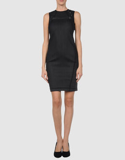 MCQ - VESTITI - Vestiti corti - su YOOX.COM