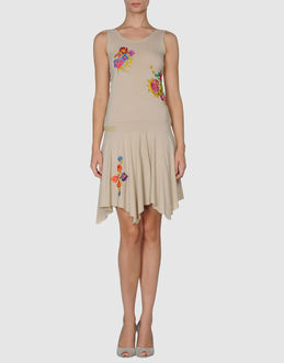 WHO*S WHO - VESTITI - Vestiti corti - su YOOX.COM