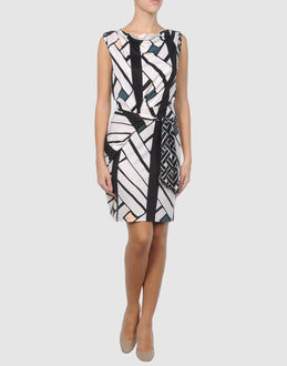 DIANE VON FURSTENBERG - VESTITI - Vestiti corti - su YOOX.COM
