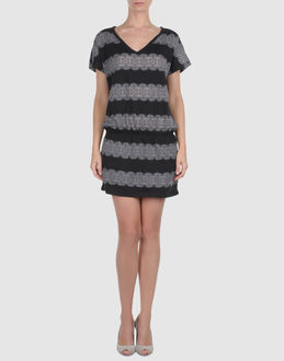 BILLABONG - VESTITI - Vestiti corti - su YOOX.COM