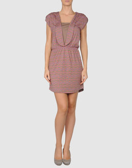 STUSSY - VESTITI - Vestiti corti - su YOOX.COM